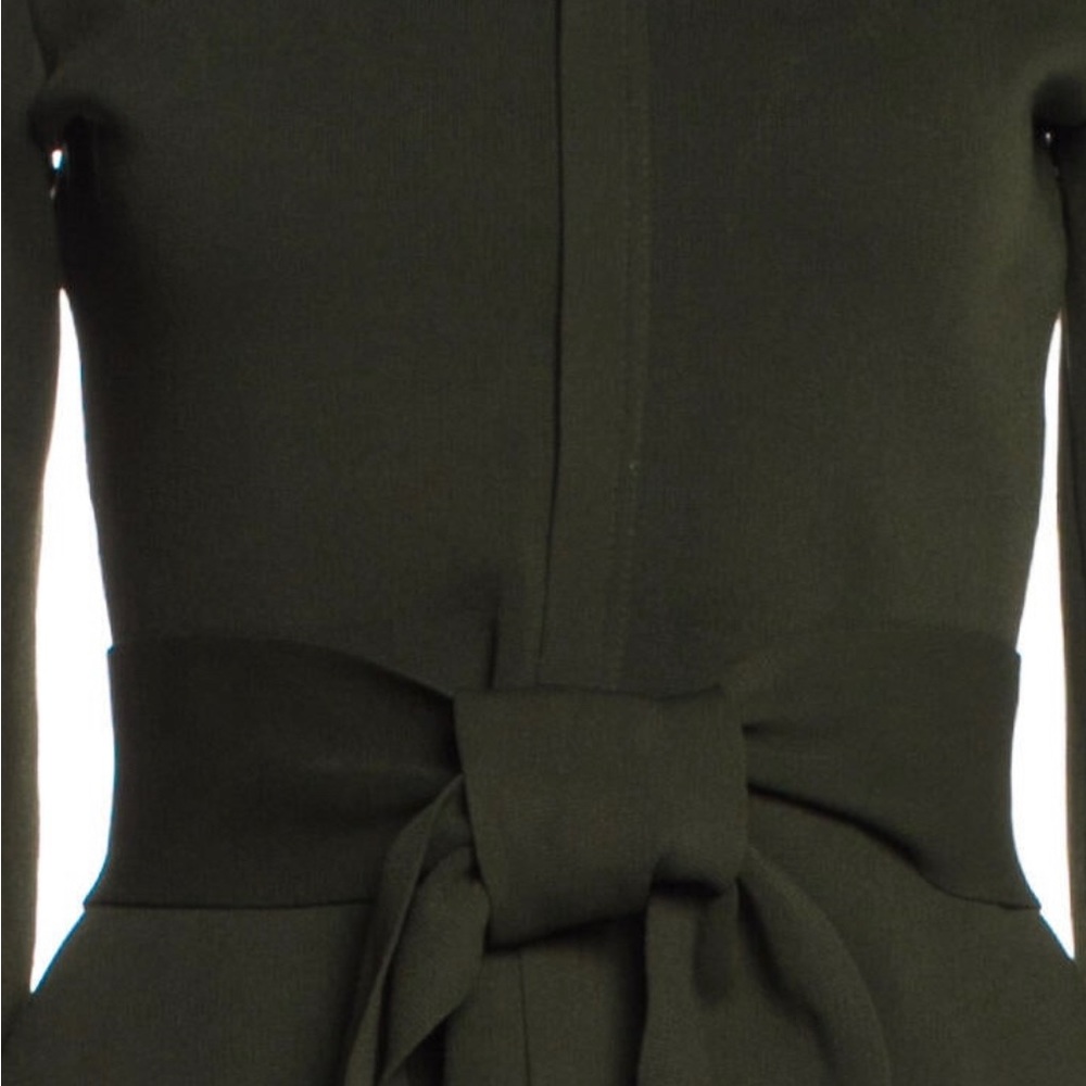 Scanlan Theodore Crepe knit set hunter green small. - Picture 3 of 12